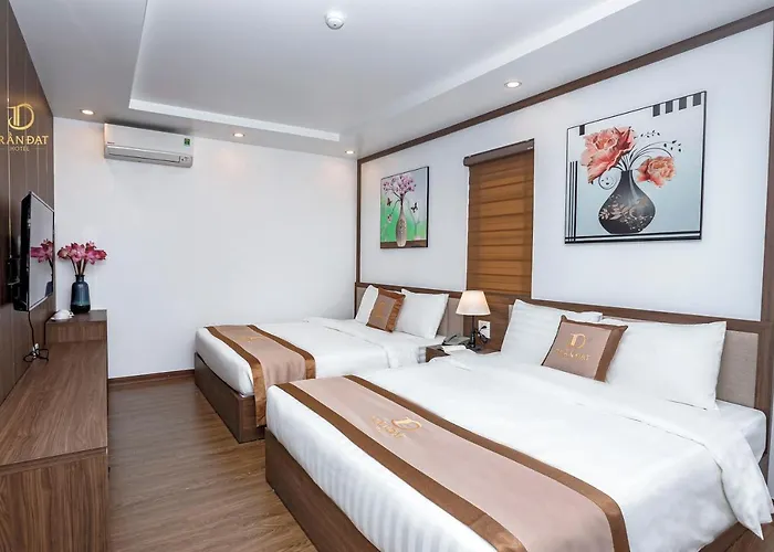 Trần đạt Khách sạn 3*