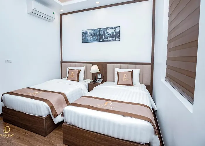 Khách sạn Trần đạt Hạ Long