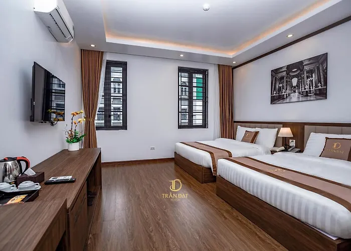 Khách sạn Trần đạt Hạ Long